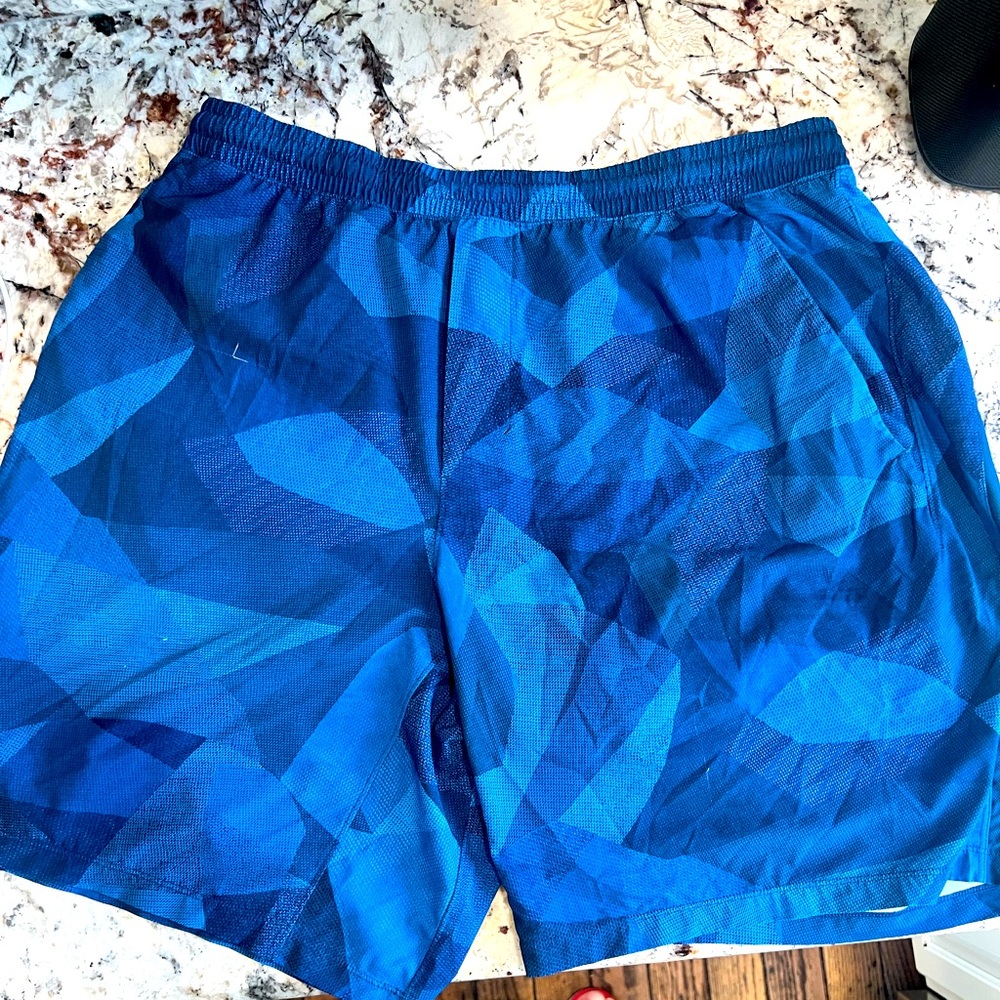 Lululemon Pace Breaker Shorts 9" LL MMBM Blue XL